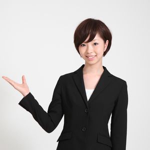 プロのナレーターをお探しでしたらハミングバードへお問い合わせください